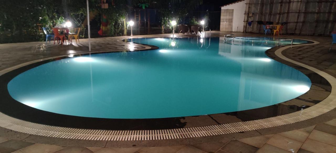 Viola Beacon Resort, Lonavala Exteriör bild